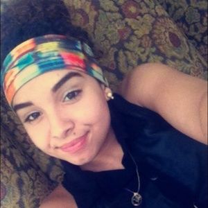 Meet your Posher, Karina