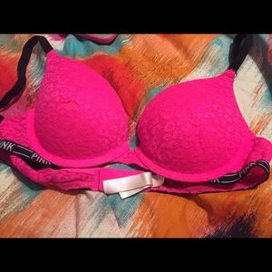 Victoria's Secret Pink cheetah print lace bra