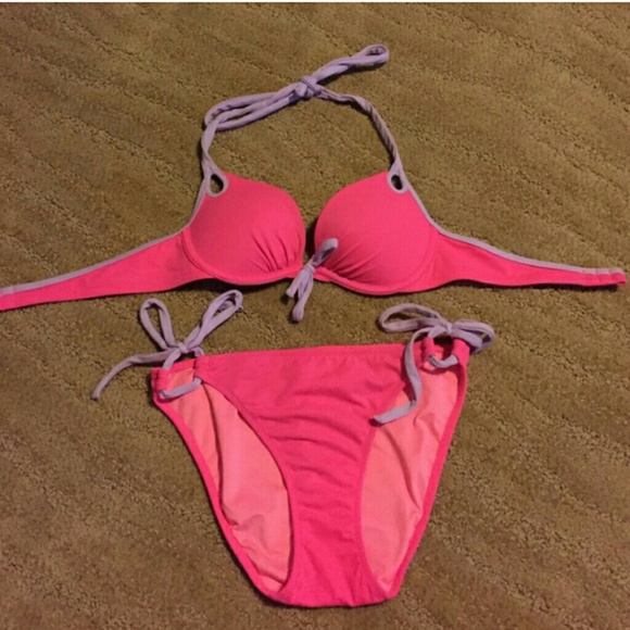 VS 32 A pushup bikini set