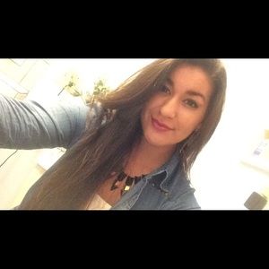 Meet your Posher, Erika