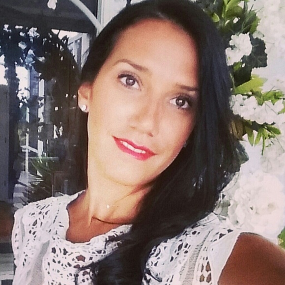 Meet your Posher, Bruna - Picture 4 of 6