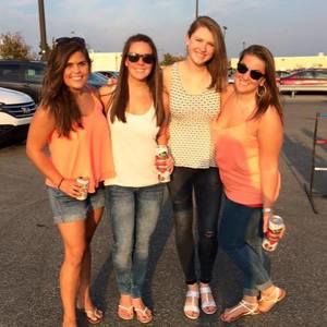 Meet your Posher, Ashlee