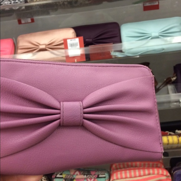 Purple bow wallet
