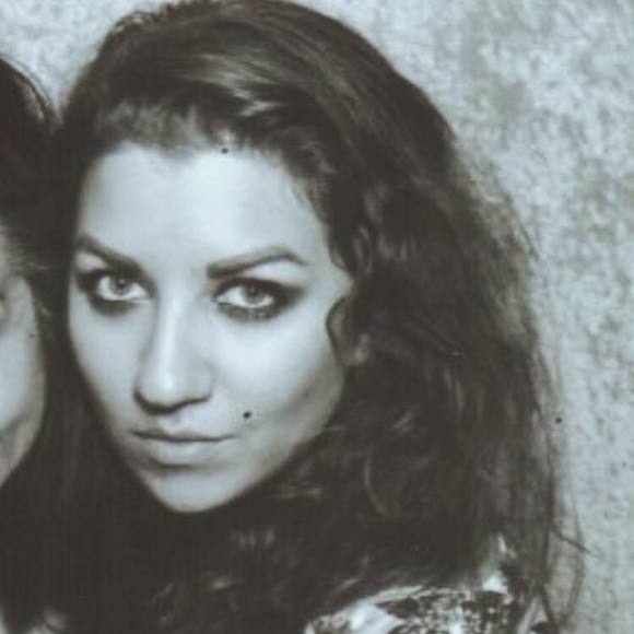 Meet your Posher, Serena