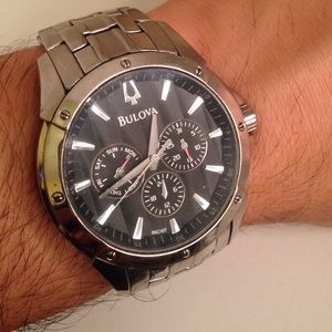 Bulova mens watch