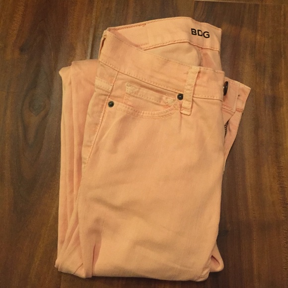 Light pink Bdg skinny jeans, size 24