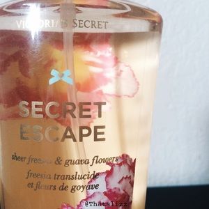 Victoria's Secret : Secret Escape Perfume