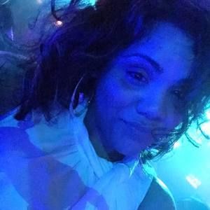 Meet your Posher, Catina