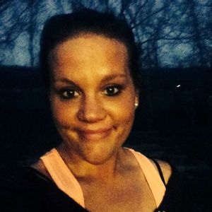 Meet your Posher, Britta