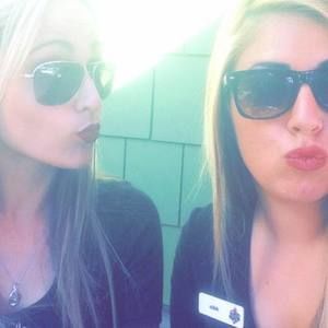 Meet your Posher, Arianna