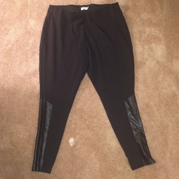 Size 2X Black Tight