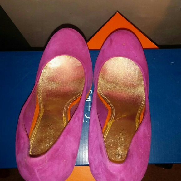 Color Block Pumps - Picture 4 of 4