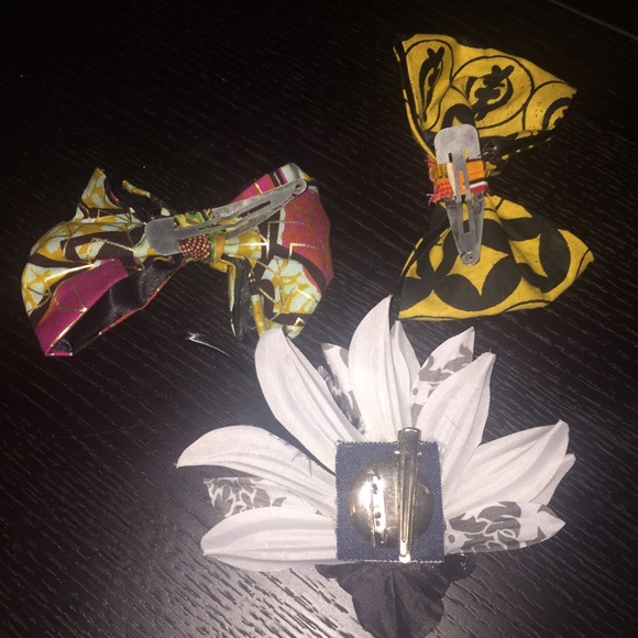 Hair Clips Bundle - Picture 2 of 2