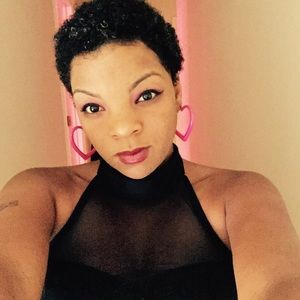 Meet your Posher, Jazmine