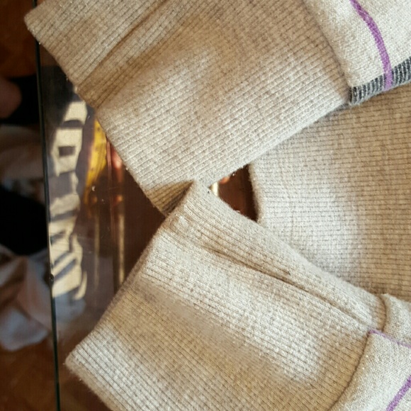 Grey and purple hoodie - Picture 2 of 3