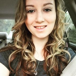 Meet your Posher, Sierra