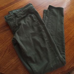 Size 6 Merona army green denim jeans