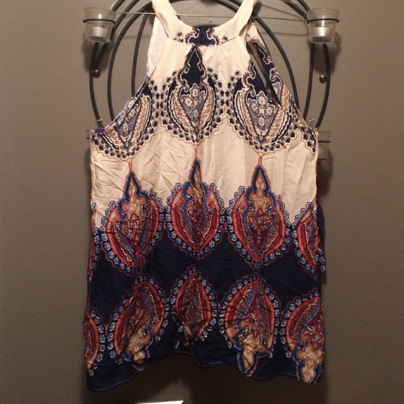 gamiss Tops - Cute top!!! Brand New!