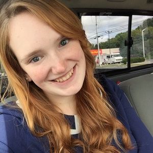 Meet your Posher, Casey