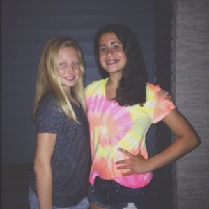 Meet your Posher, Claire