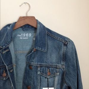 NWT GAP 1969 Jean Jacket