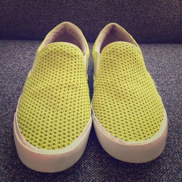 *SOLD* Lucky Brand BRIGHT shoes