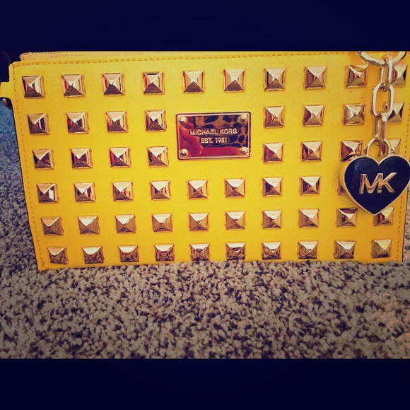 Michael Kors Clutch