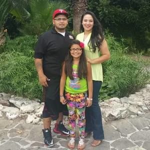 Meet your Posher, Tania