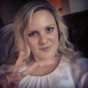 Meet your Posher, Monica