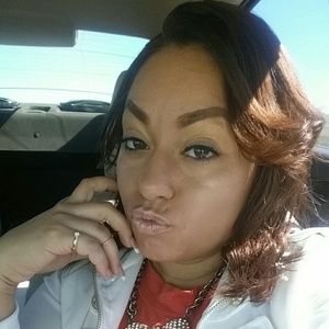 Meet your Posher, Veronica