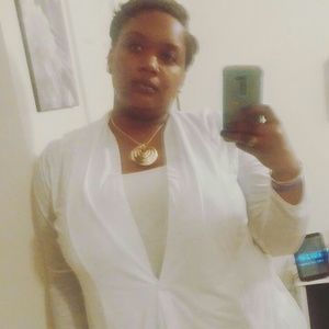 Meet your Posher, Alexandria