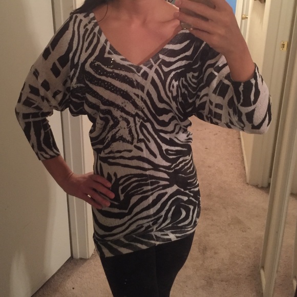 Zebra embellished sweater - Picture 3 of 3