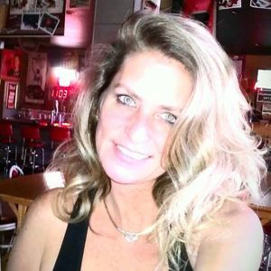 Meet your Posher, Angie