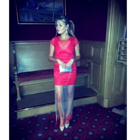 Meet your Posher, Jackie - Picture 4 of 5