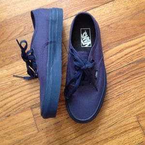 Navy blue vans Men's 6 Women's 7.5