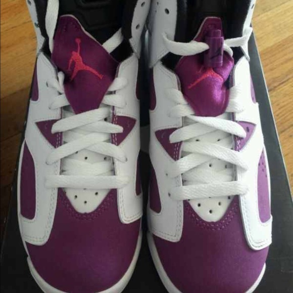 Grape 6s - Picture 4 of 4