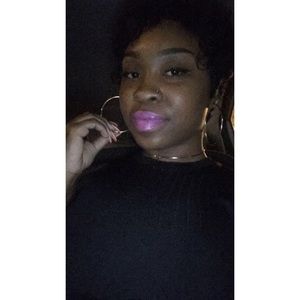 Meet your Posher, Martha