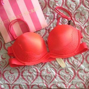 NWT red Victoria's Secret push up bra