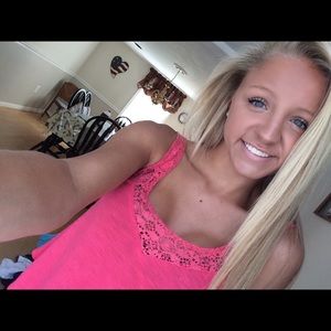 Meet your Posher, Breanna