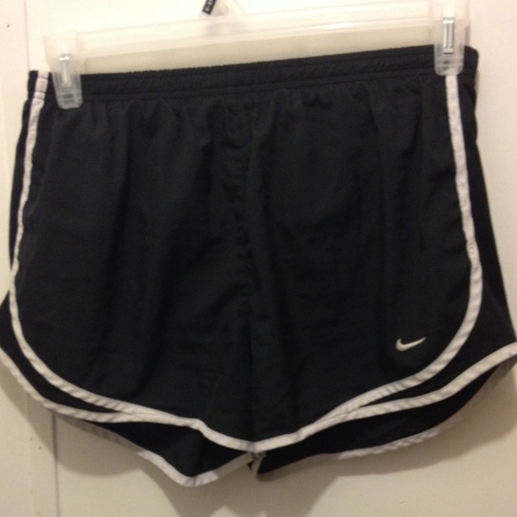 Black and white nike tempo shorts