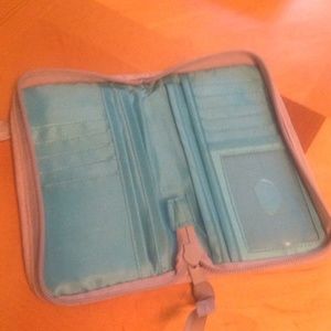 Thirty-one soft wallet