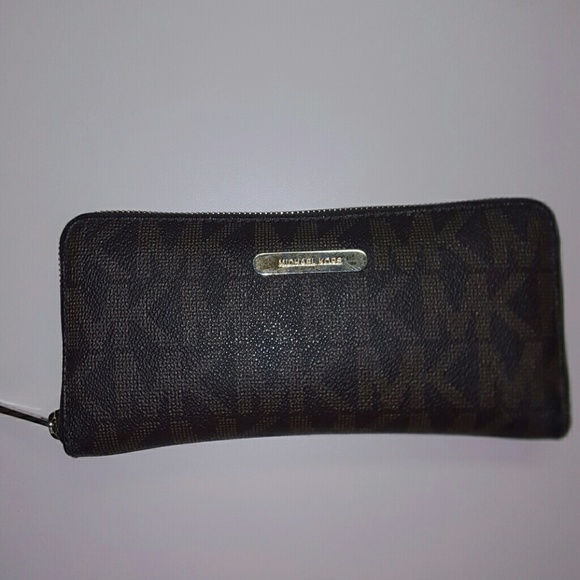 MK wallet