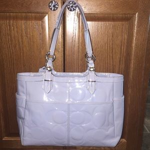 COACH LIGHT BLUE SHINY LEATHER