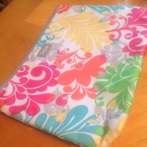 Thirty-One NEW large thermal zipper bag