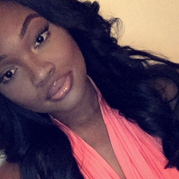 Meet your Posher, Tiyanna