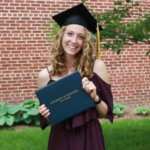 Meet your Posher, Carlee