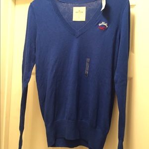 Blue new with tags Hollister light weight sweater
