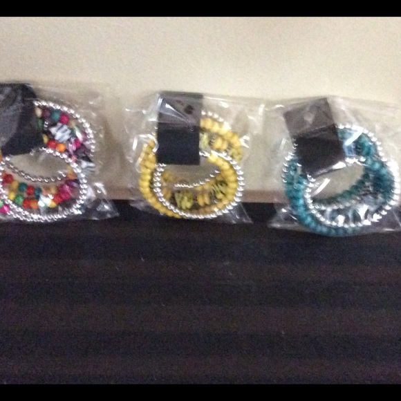 Blue set of bracelets - Picture 2 of 2