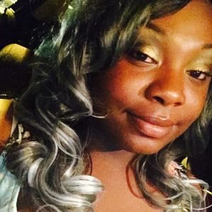 Meet your Posher, Shae