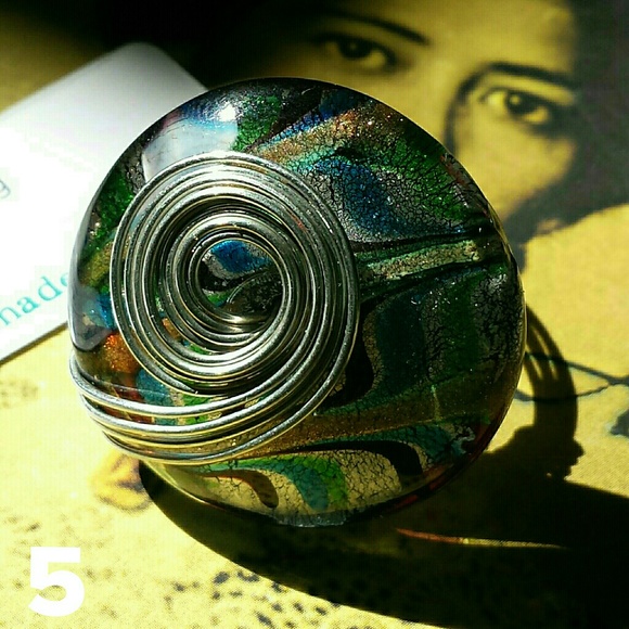 📘Mata Traders📘 Spinning Circle Ring - Picture 3 of 4